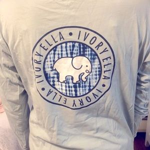 NWOT light blue Ivory Ella hoodie